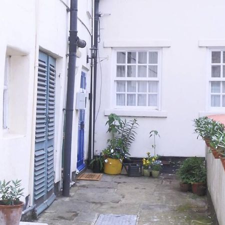 Kikas Cottage, Rear 89 Church Street, White Horse Yard Whitby Zewnętrze zdjęcie